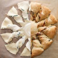 Spinach Artichoke Pull-Apart Bread Recipe by Tasty_image
