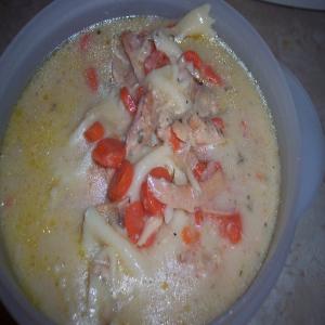 Creamy Crock-Pot Turkey Soup_image