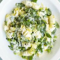 Pasta with creamy greens & lemon_image