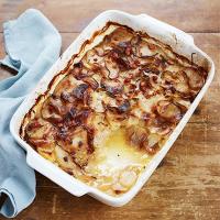 Boulanger potatoes with bacon image