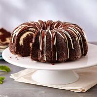 Chocolate Cream Filled Cake_image