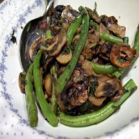 Green Beans With Mushrooms image