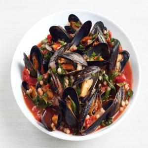 Mussels with Israeli Couscous_image
