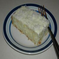 Pina Colada Cake & Cream Cheese Frosting_image