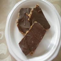 No-Bake Chocolate Pretzel Peanut Butter Squares image