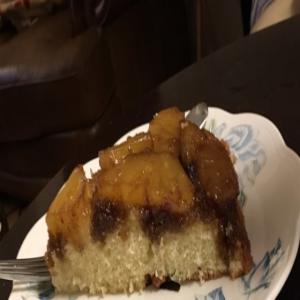 Grandma's Pineapple Upside-Down Cake Recipe_image