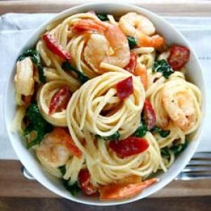 Creamy Goat Cheese Pasta with Spicy-Sweet Peppers & Shrimp_image