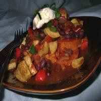 Black Bean Chili over Sweet Potatoes_image