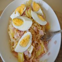 2-Minute Noodles for Two With Ham & Cheese image