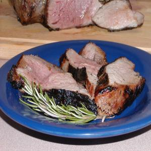 Butterflied Leg of Lamb With Lots of Garlic and Rosemary_image