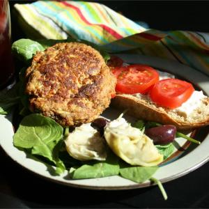 Vegetarian Faux Chicken Patties_image