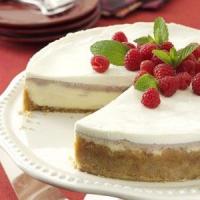 Raspberry Almond Cheesecake_image
