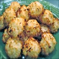 Low-Carb In-a-Minute Macaroons Recipe - (4/5) image