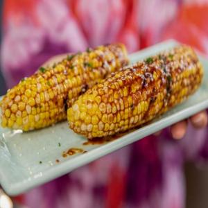 Hoisin-Glazed Corn on the Cob image