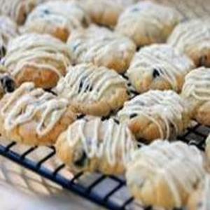 Fresh Blueberry Cookies- Mom's_image