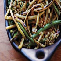 Dry-Fried Green Beans image