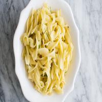 Easy Buttered Noodles_image
