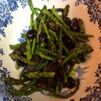Greek Olive and Asparagus Saute_image