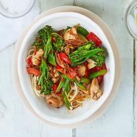 Chilli chicken with peanut noodles image