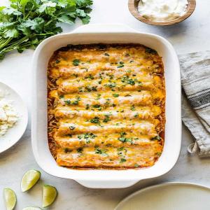 Easy Chicken Enchiladas {Ready in 30 Minutes!} - Isabel Eats_image
