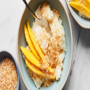 Microwave Coconut Sticky Rice With Mango_image