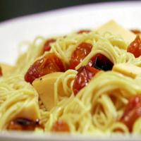 Roasted Grape Tomatoes with Tangled Noodles_image
