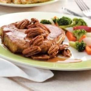 Maple-Pecan Pork Chops_image