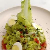 Baby Greens Salad with Quail Egg and Maple White Balsamic Vinaigrette_image