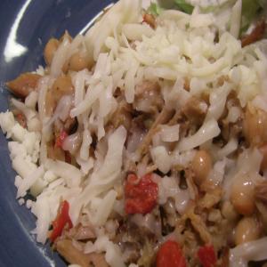 Super Bowl Party Red and White Chili (Crock Pot) image