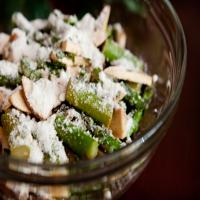 Fresh Balsamic Asparagus Salad_image