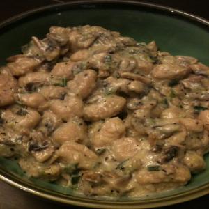 Gnocchi With Creamy Garlic-Mushroom Sauce image
