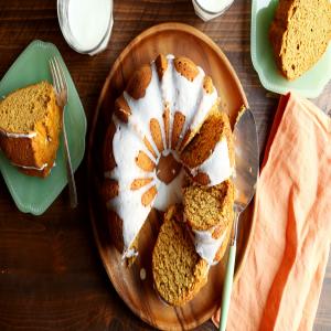 Gluten-Free Pumpkin-Applesauce Bundt Cake_image