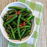 Asian-Inspired Green Beans_image