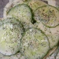 Cool and Creamy Cucumber Salad_image