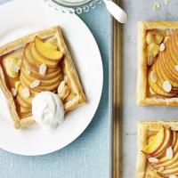 Peach & almond slices image