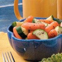 Herbed Zucchini 'n' Carrots image