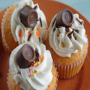 Orange Rolo Cupcakes image