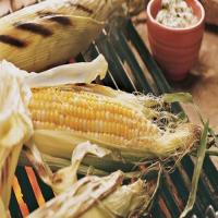 Grilled Corn with Garlic-Cilantro Butter_image