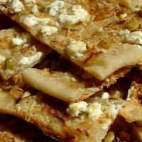 Pumpkin Seed Flatbread with Sweet Onions and Feta_image