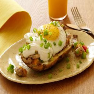 Stuffed Potato Skin Skillet Hash with Fried Eggs Recipe - (4.6/5)_image