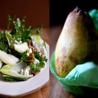 Watercress and Endive Salad With Pears and Roquefort_image