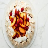 Raspberry Pavlova With Peaches and Cream_image