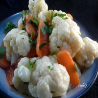 Cumin-Marinated Cauliflower and Carrot Salad image