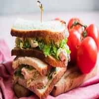 Panera Bread's Chicken Caesar Sandwich_image