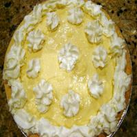 Fantastic Creamy Eggnog Pie image