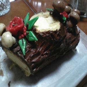 Vanilla Buttercream Cake Frosting_image