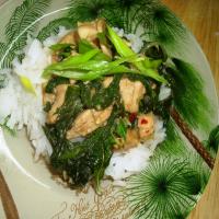 Refreshing Ginger Chicken With Spinach & Mushrooms image