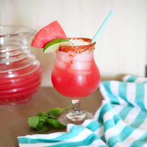 Watermelon Agua Fresca Recipe - How to Make Agua de Sandia - Fickle Hobbyist_image