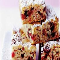 Cranberry-Date Bars_image