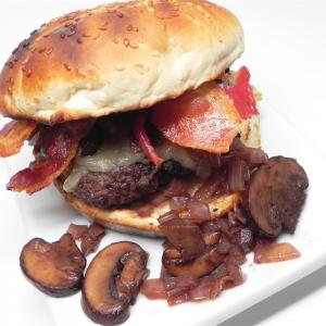 Gourmet Bacon, Onion, and Mushroom Burgers_image